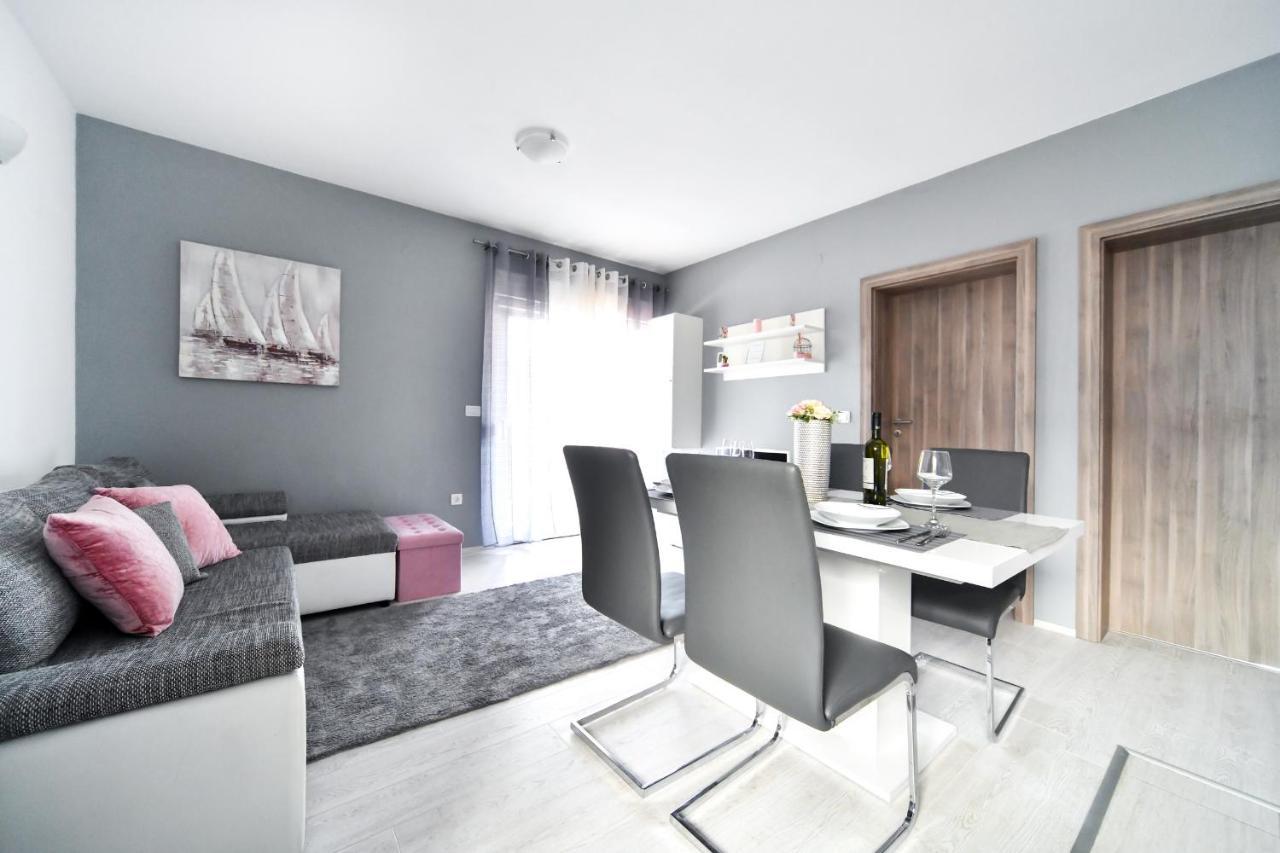 Deluxe Franic Apartment *